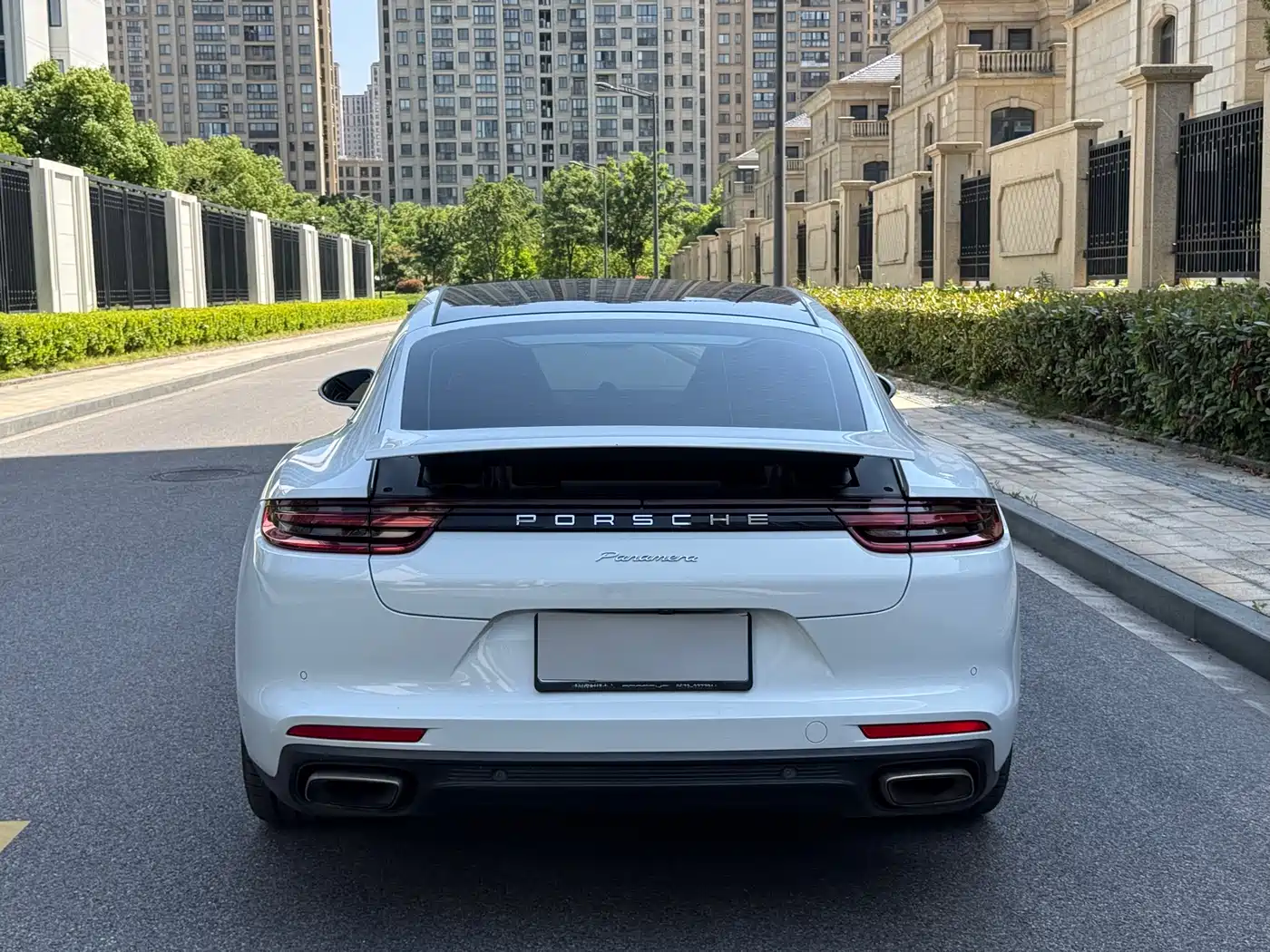 Porsche Panamera 2017 Panamera Executive Long Wheelbase 3.0T фото 5