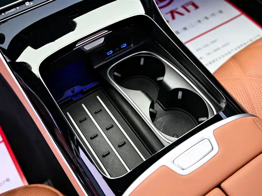 Mercedes-Benz Maybach S-Class 2025 Model S 480 4MATIC фото 16