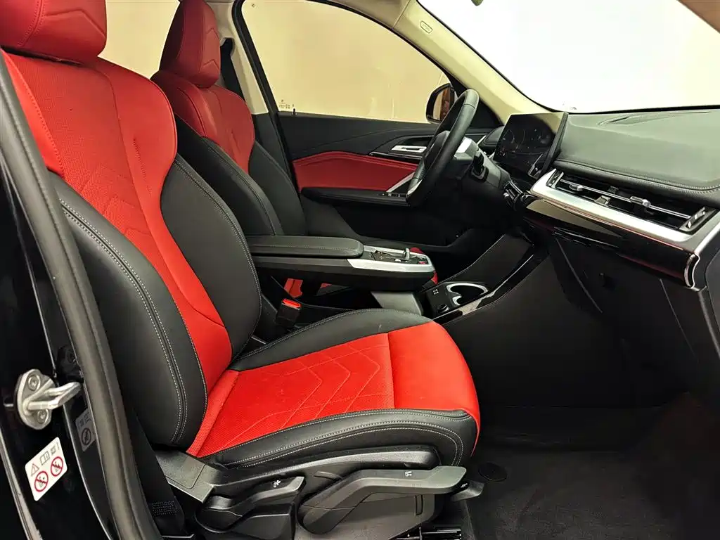 BMW X1 2023 sDrive20Li X Design Package фото 21