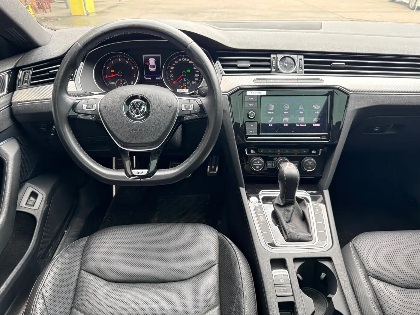 Volkswagen FAW-Volkswagen CC 2019 330TSI Charm Edition China VI фото 10