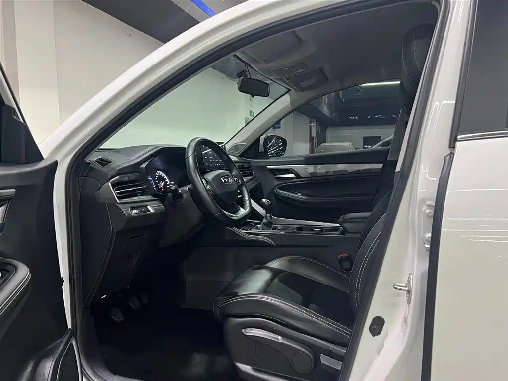 GEELY AUTOMOBILE VISION X6