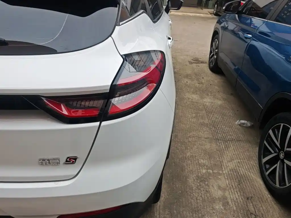 Geely Emgrand S 2023 2021 1.4T CVT Premium