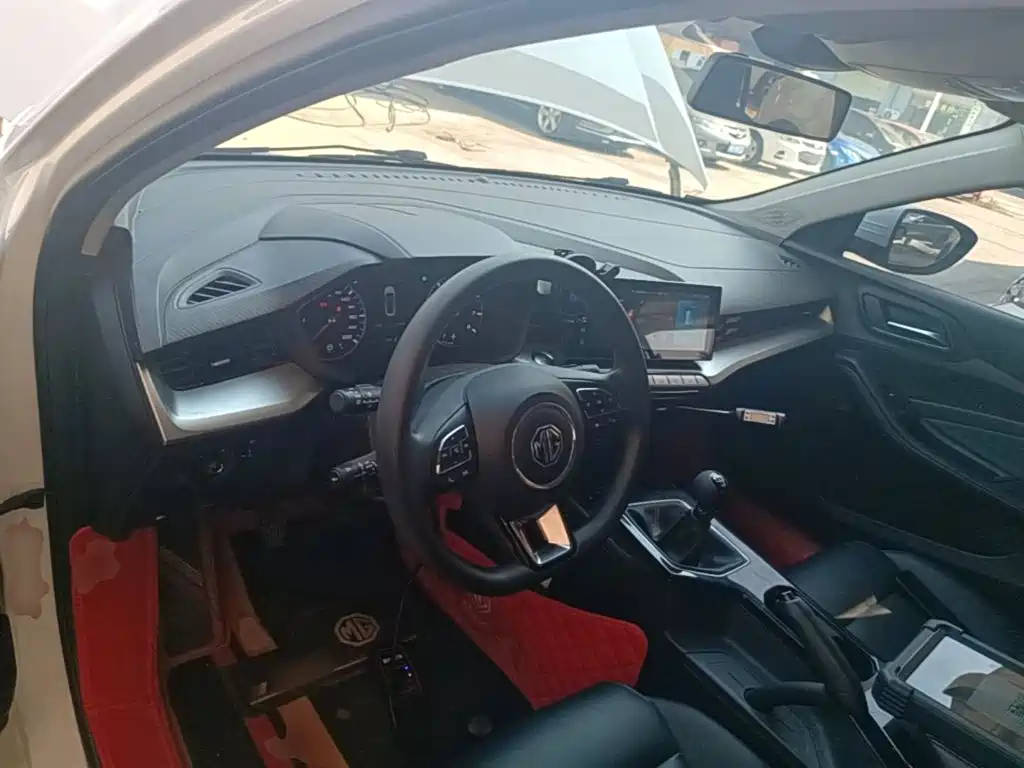Photo 10 - MG MG5