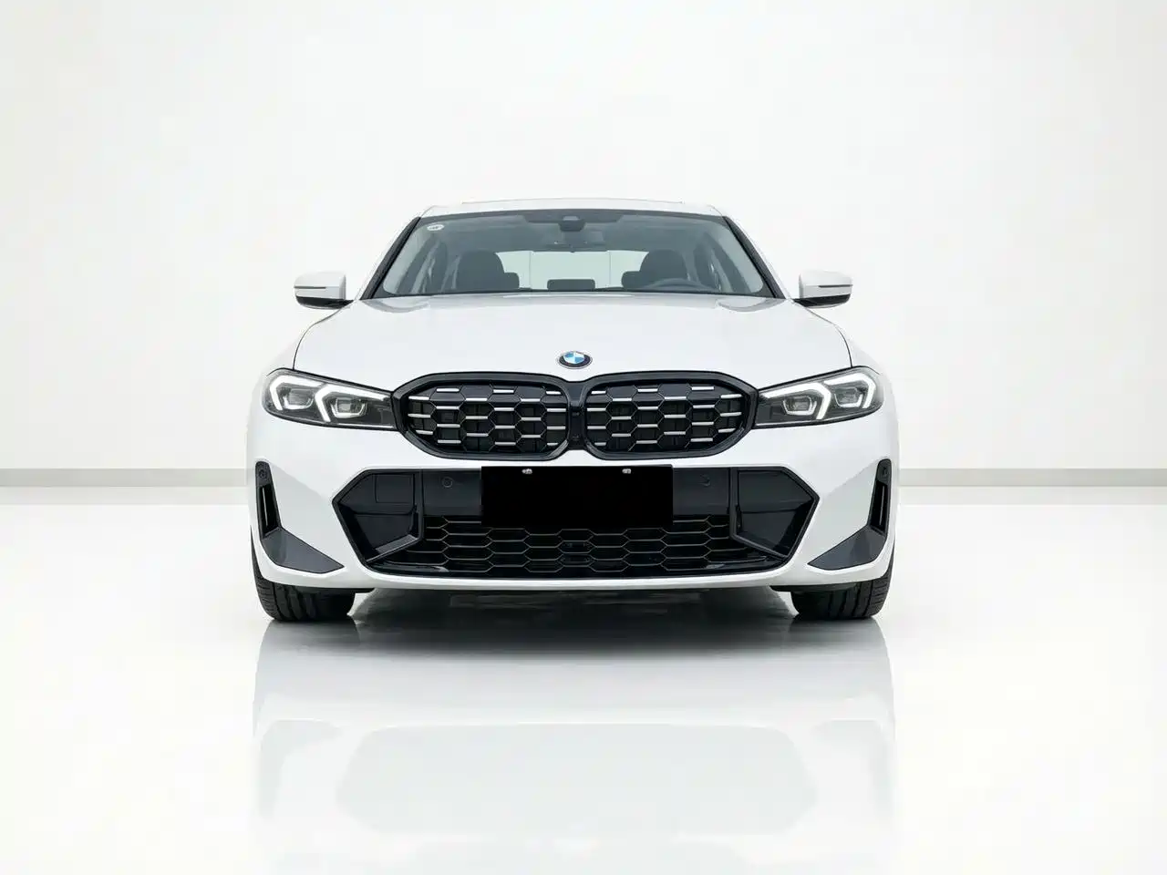 BMW 3 Series 2024 325i M Sport Shadowline Package фото 2