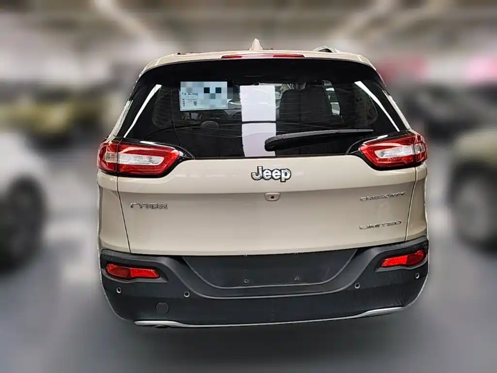 Jeep Cherokee 2018 2017 2.0L Superior Edition