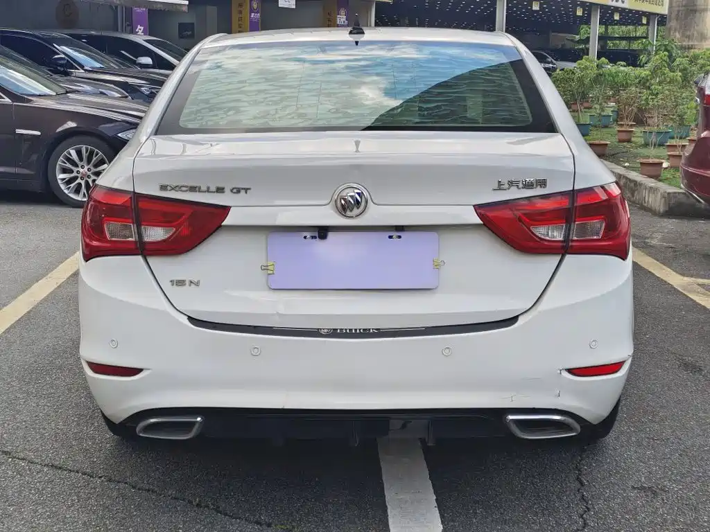Фото 9 - Buick Excelle