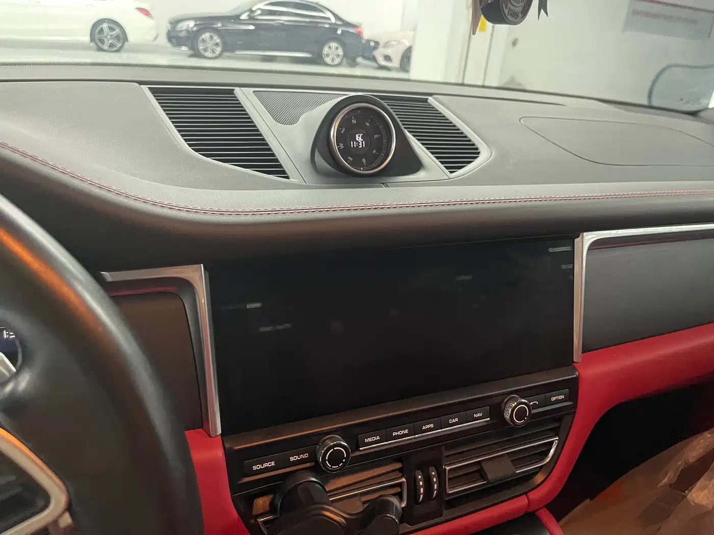Porsche Macan 2021 Macan 2.0T фото 8