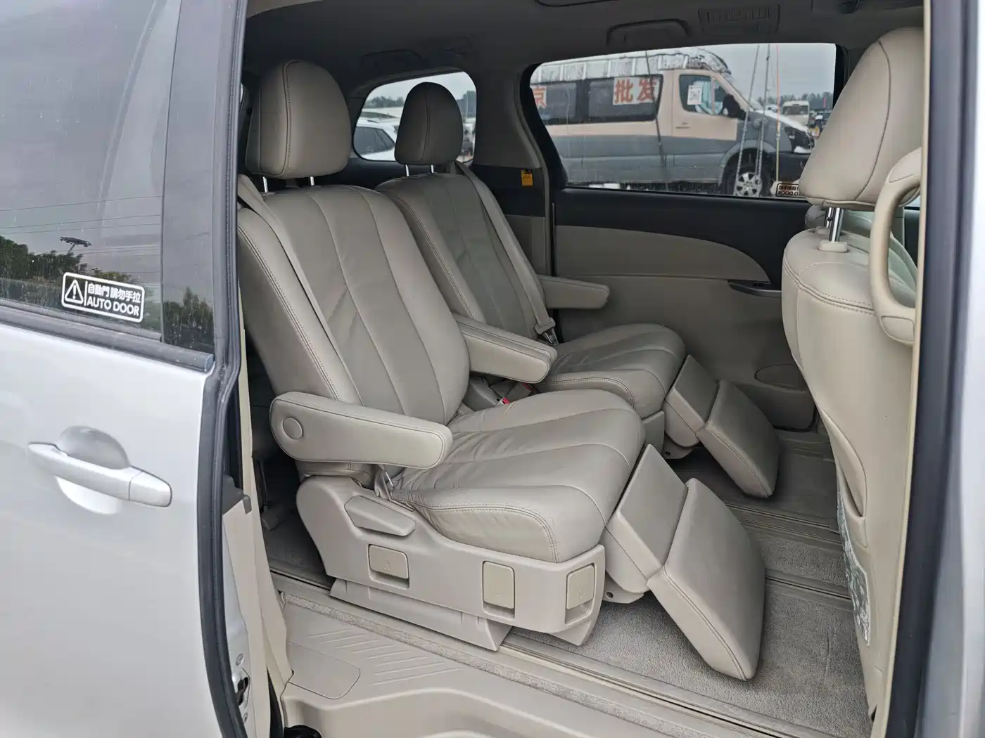 Toyota Previa 2007 3.5L 7-Seater Luxury фото 10