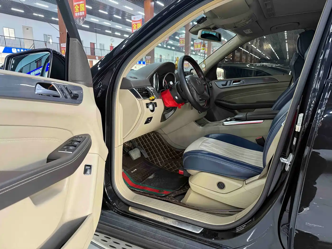 Mercedes-Benz M-Class 2014 ML 320 4MATIC фото 7