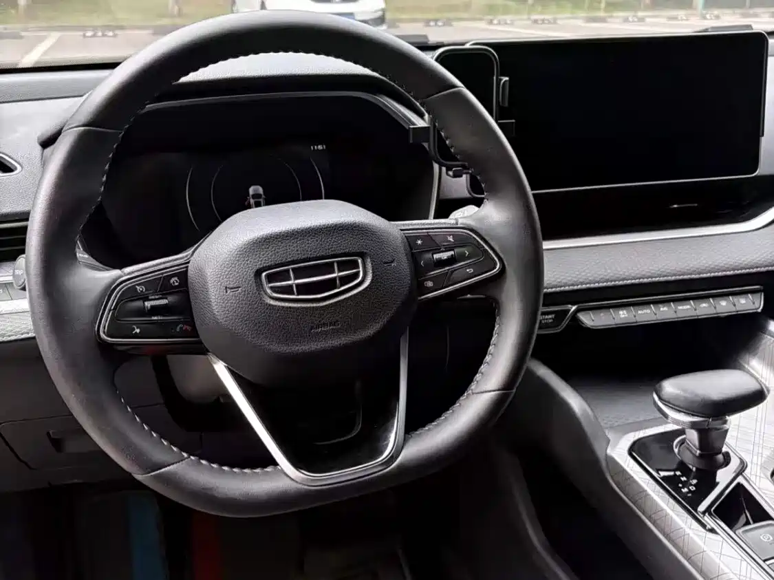 Фото 5 - Geely Preface