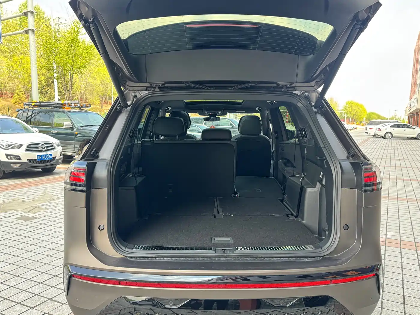 VOLKSWAGEN TOURANG
