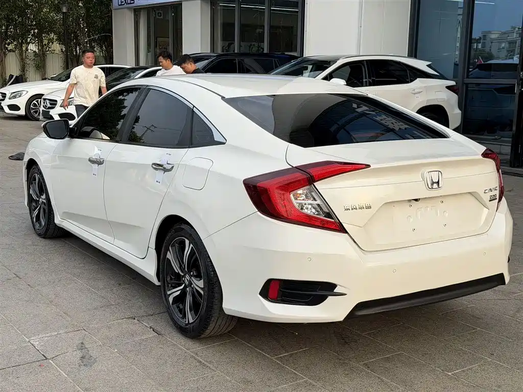 HONDA CIVIC