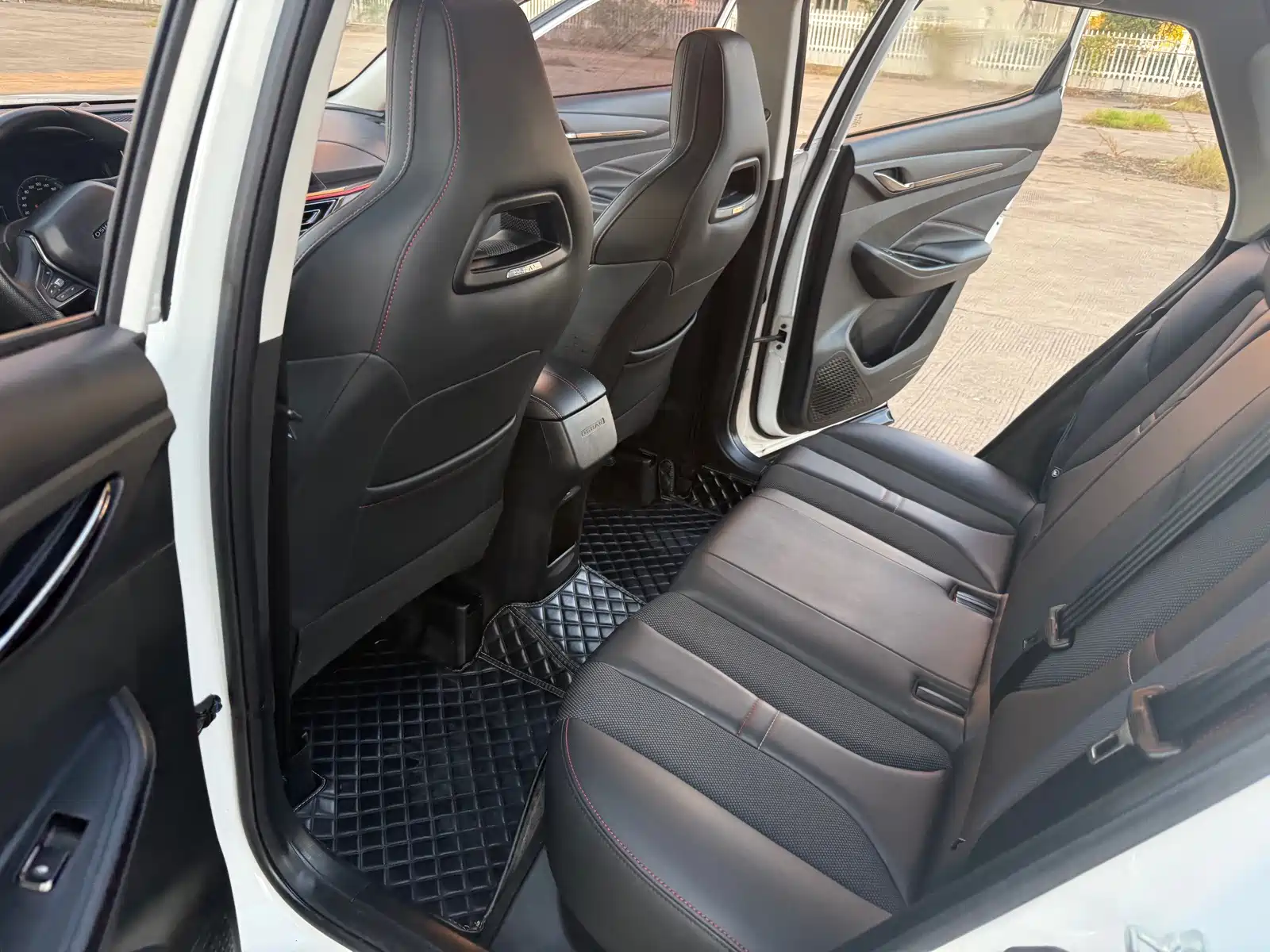 Фото 22 - Changan Oshan Changan Oushang X5