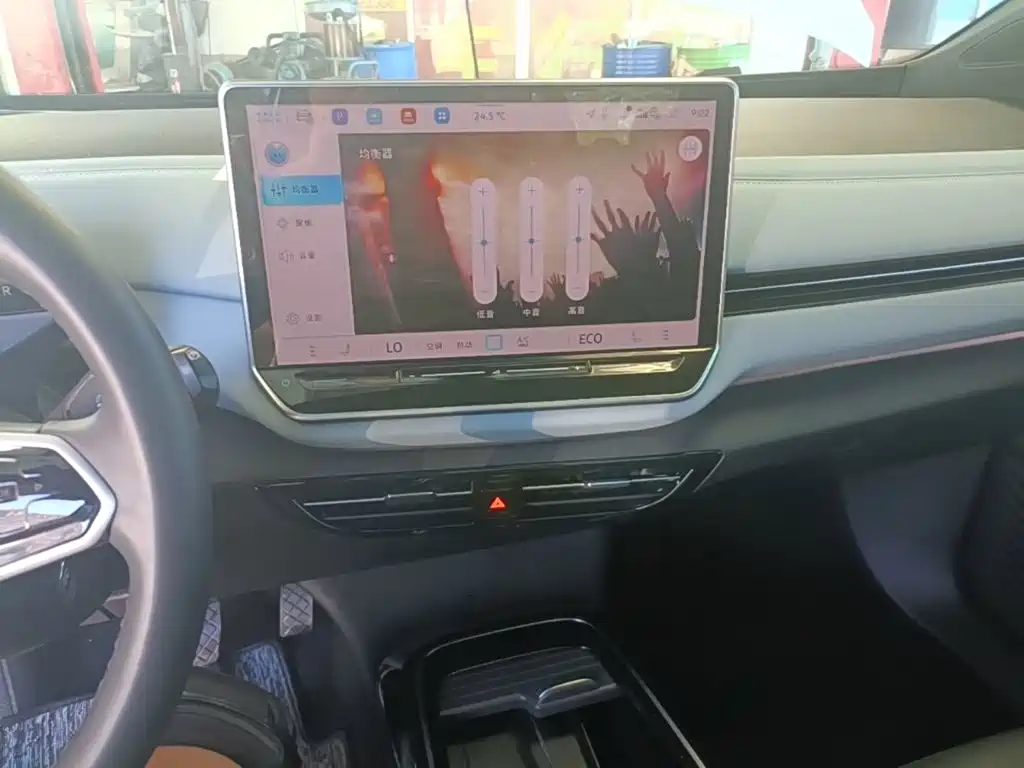 Volkswagen ID.4 X 2024 2025 Smart Pure Intelligent Edition