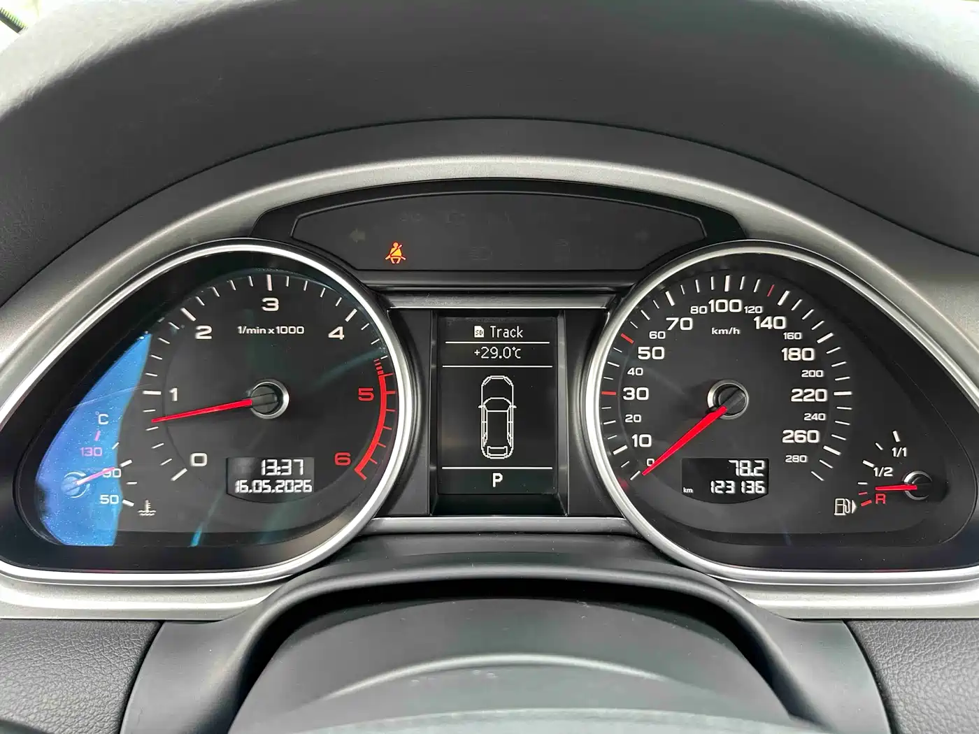Audi Q7 2012 3.0 TDI Leading Edition фото 13