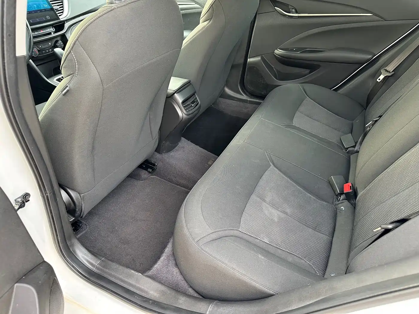 Photo 6 - Buick Excelle