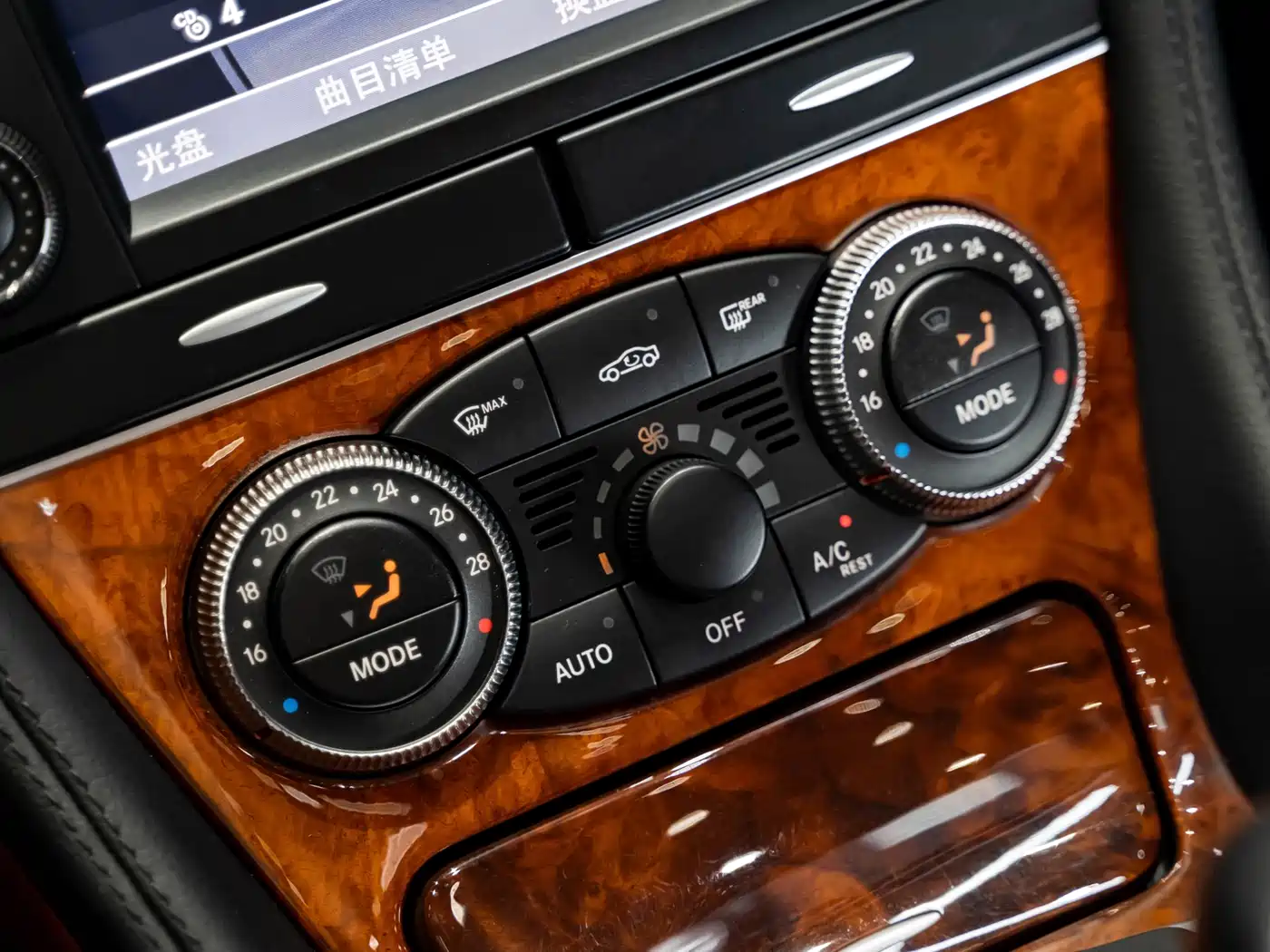 Mercedes-Benz SL-Class 2008 SL 500 фото 17