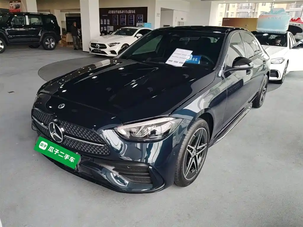 Mercedes-Benz C-Class 2023 Facelift C 260 L Night Sport Edition фото 2