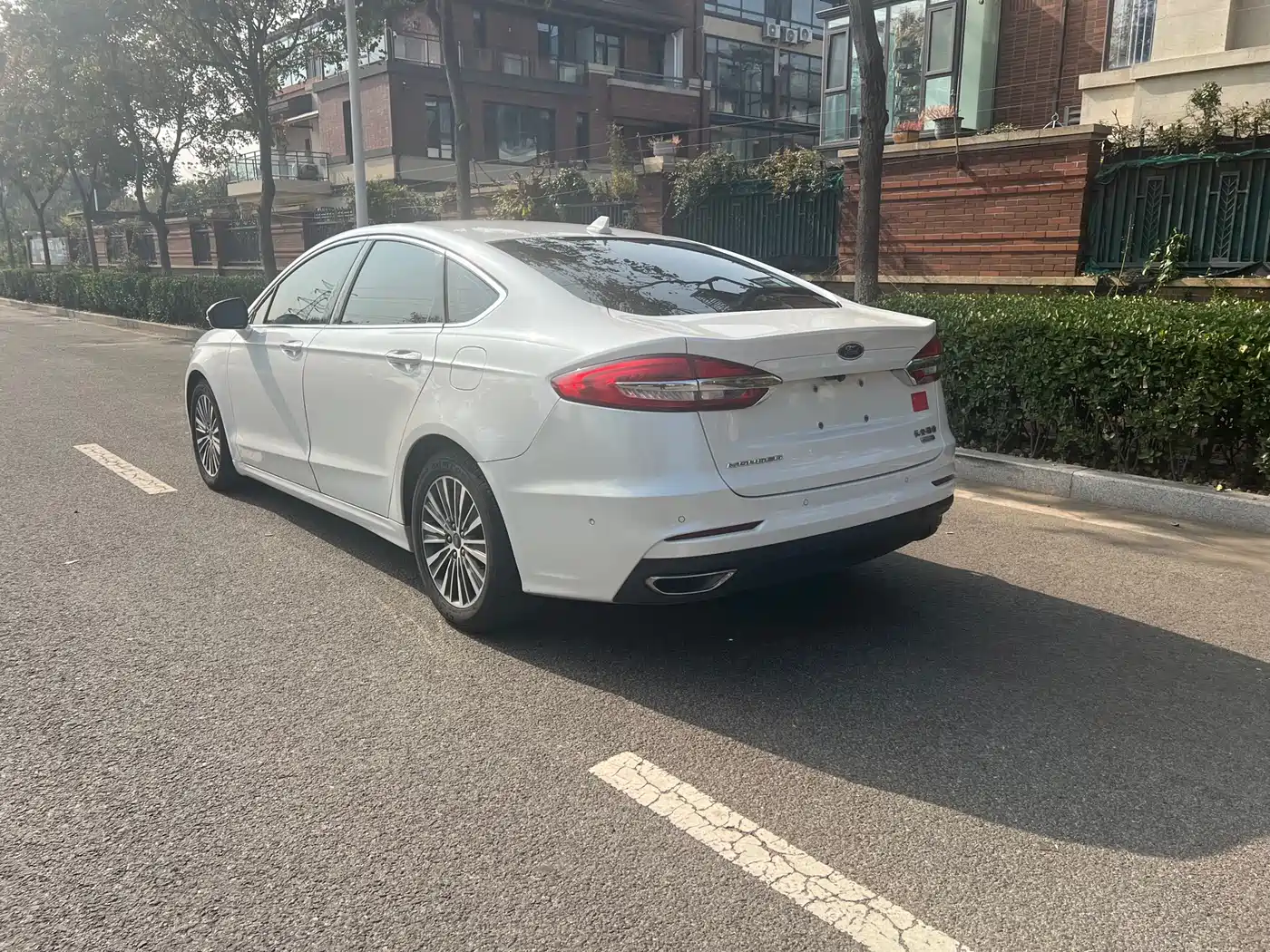 FORD MONDEO