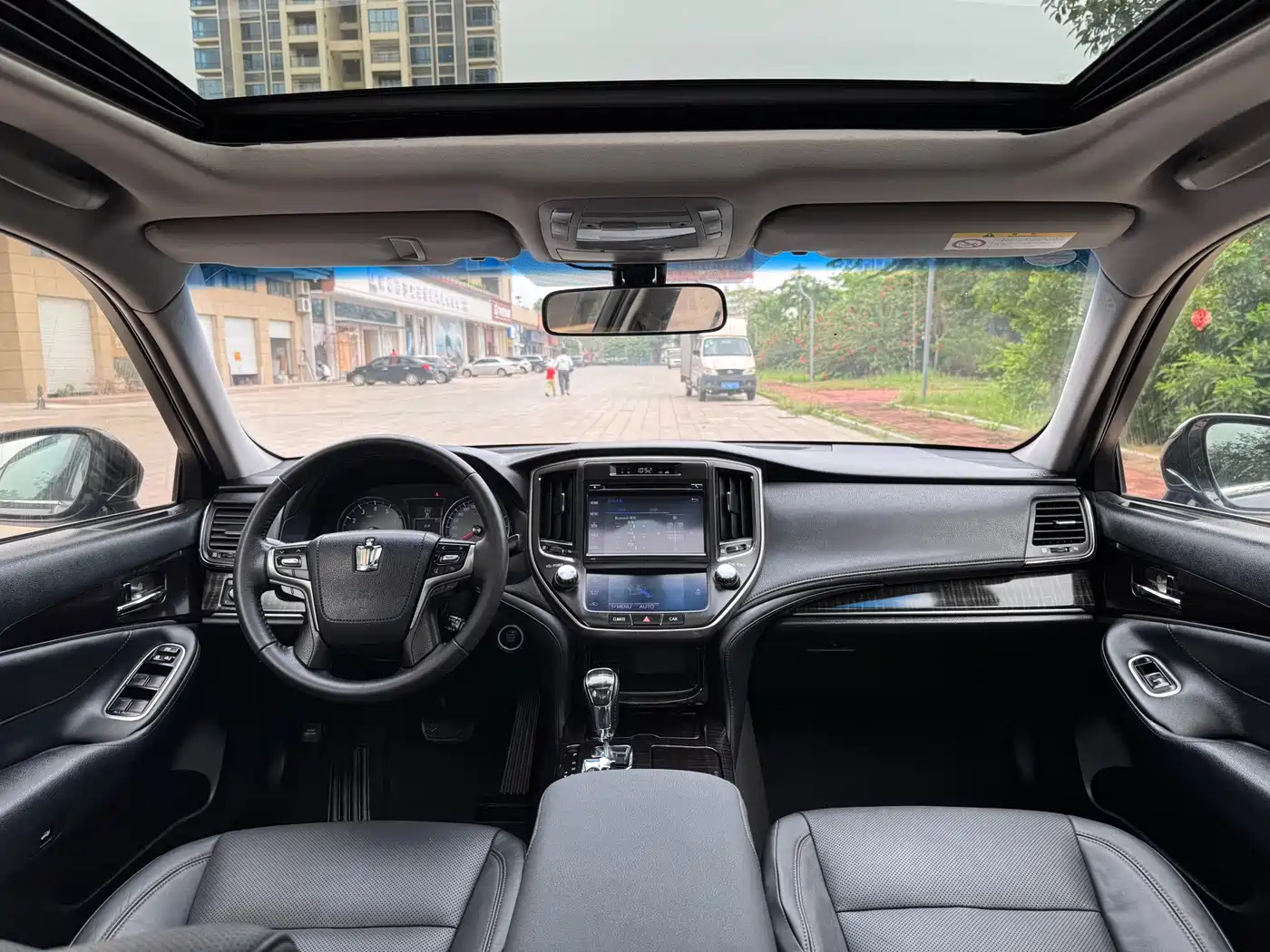 Toyota Crown 2015 2.5L Smart Edition фото 16