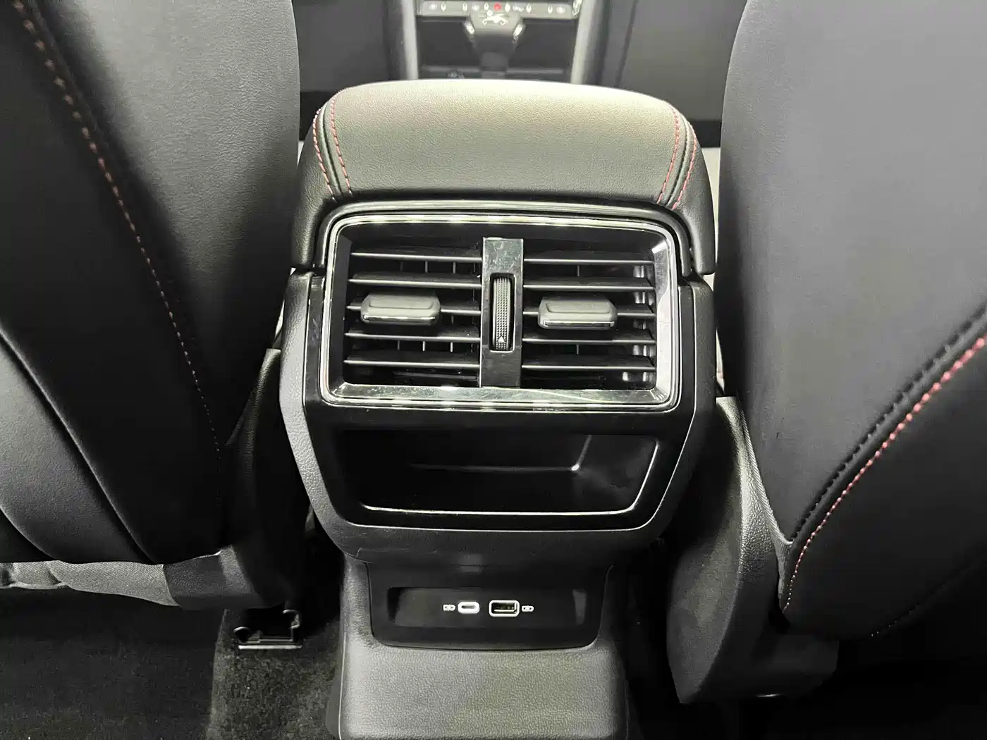 Škoda Karoq 2022 TSI280 Premium Edition фото 14