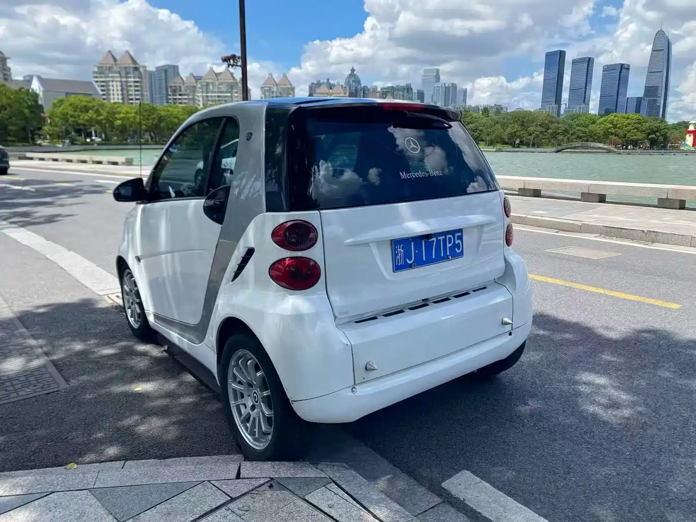 smart fortwo 2011 2011 1.0 MHD Hardtop Passion Edition