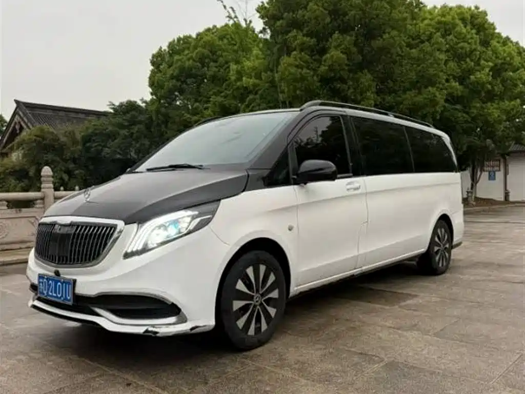 Mercedes-Benz Vito 2021 2.0T Elite 7-Seater фото 3