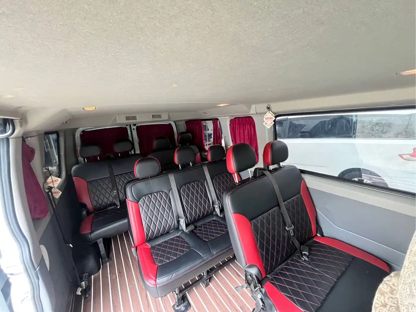 SAIC Maxus Xintu V80 2025 2025 PRO Aoyun 2.0T AMT Long Wheelbase Ultra-Low Roof 6/7/8/9-Seater