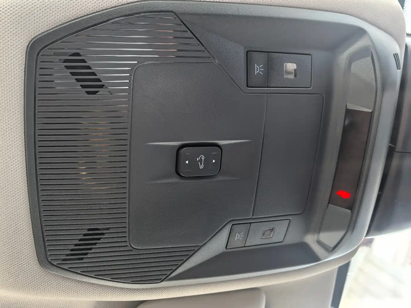 CITROEN VERSAILLES C5 X