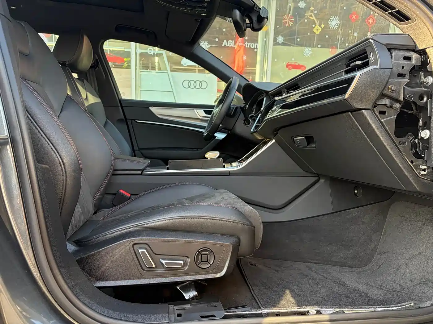 Audi A6L 2024 45 TFSI Premium Dynamic фото 9