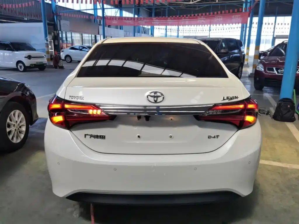 Toyota Levin 2017 Facelift 185T CVT Elite Edition China VI фото 6