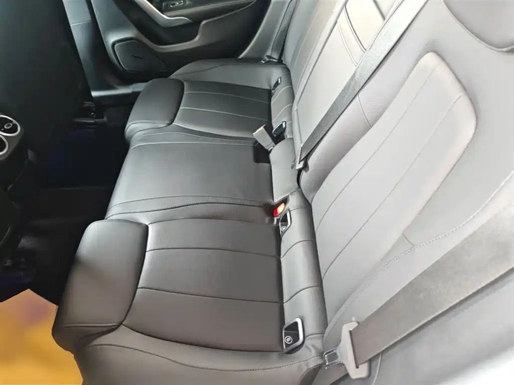 Mercedes-Benz A-Class 2020 A 200 L фото 17
