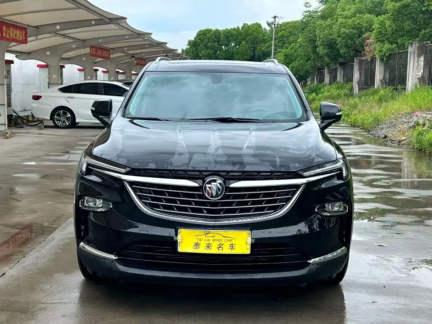 Фото 2 - Buick Enclave