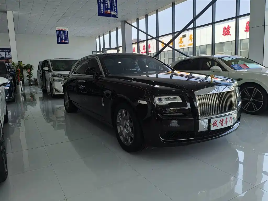 Фото 3 - Rolls-Royce Ghost