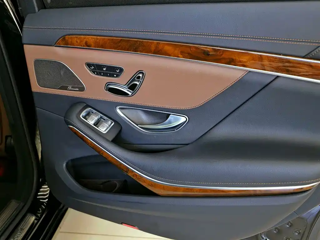 Mercedes-Benz S-Class 2016 S 320 L Luxury фото 20