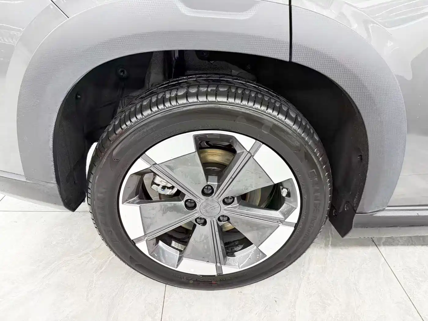 Geely Boyue REV 2026 2026 Extended Range Base Model