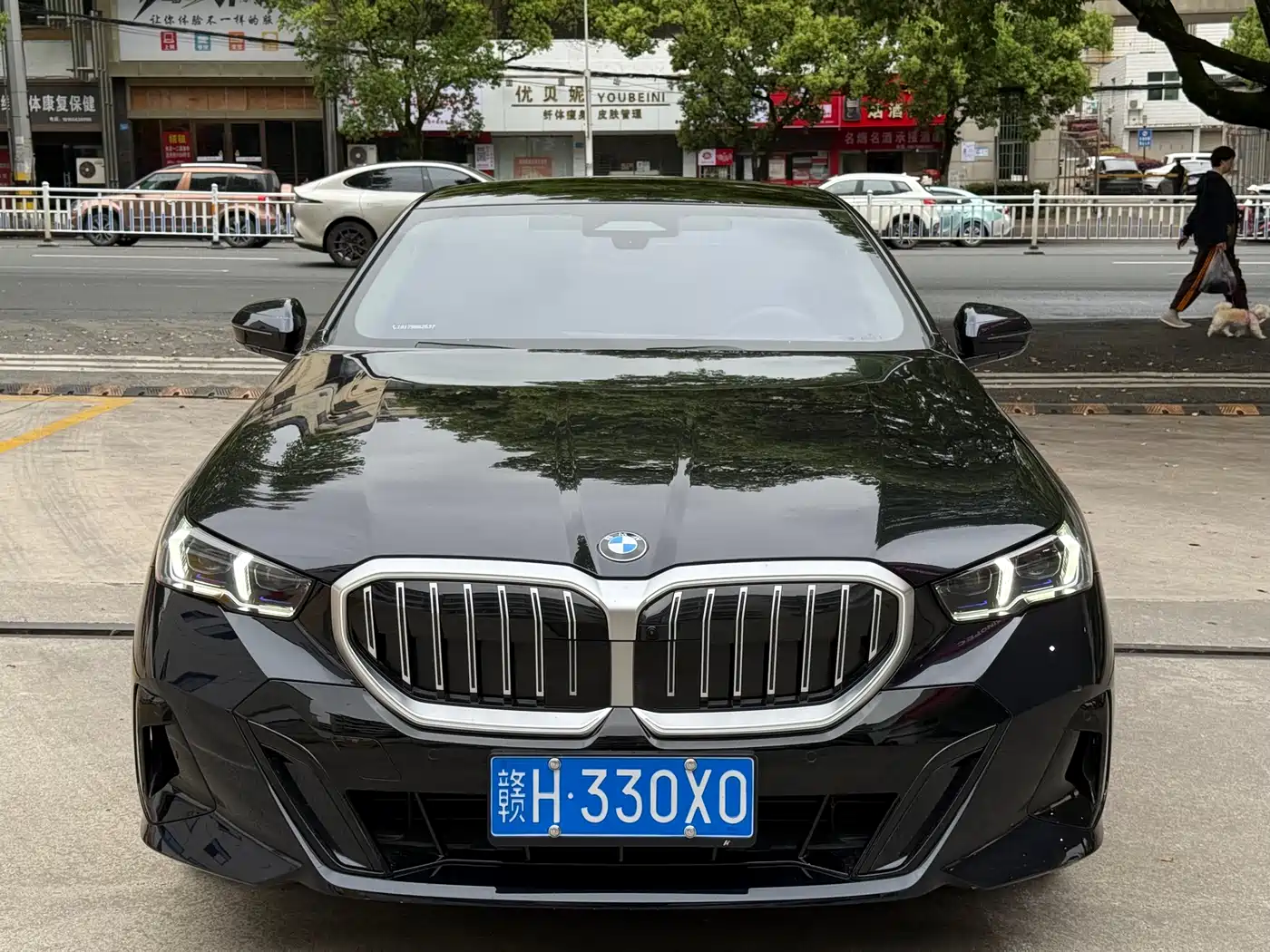 BMW 5 SERIES