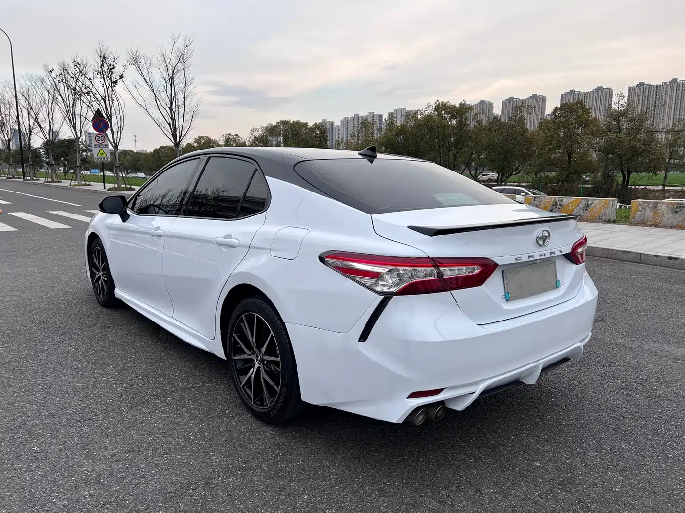 Toyota Camry 2021 2.5S Feng Shang Edition фото 5