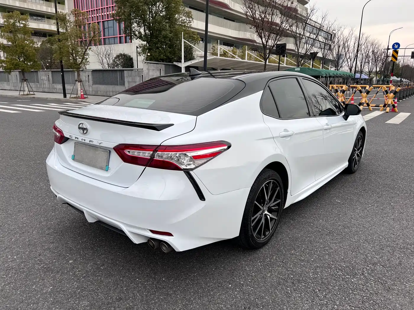Toyota Camry 2021 2.5S Feng Shang Edition фото 6