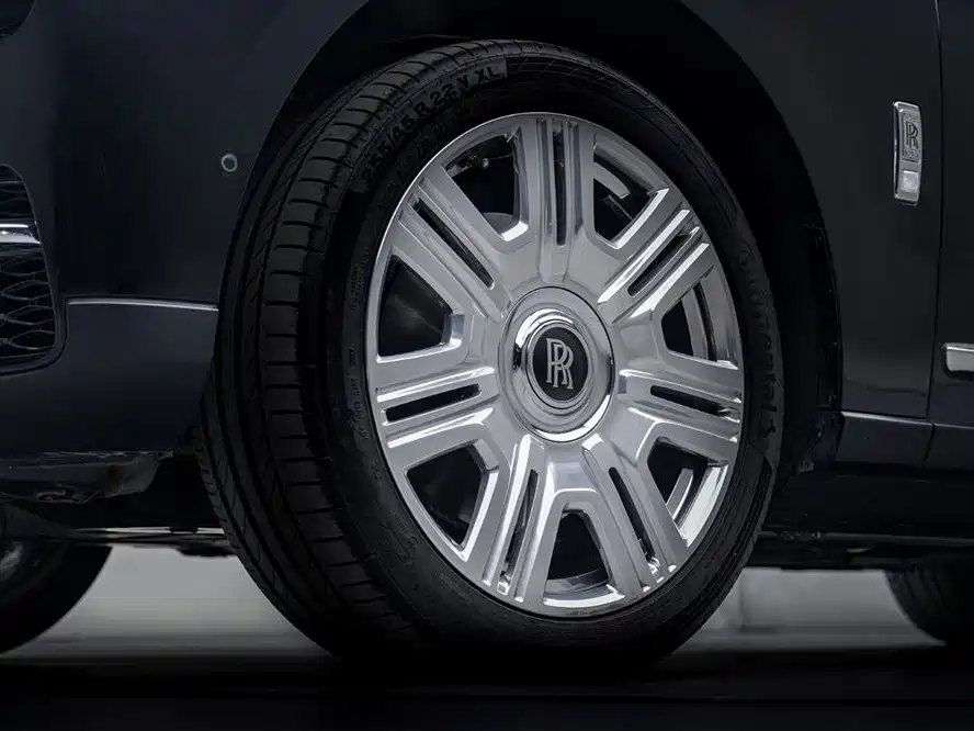 Rolls-Royce Cullinan 2023 2018 4-Seater Version