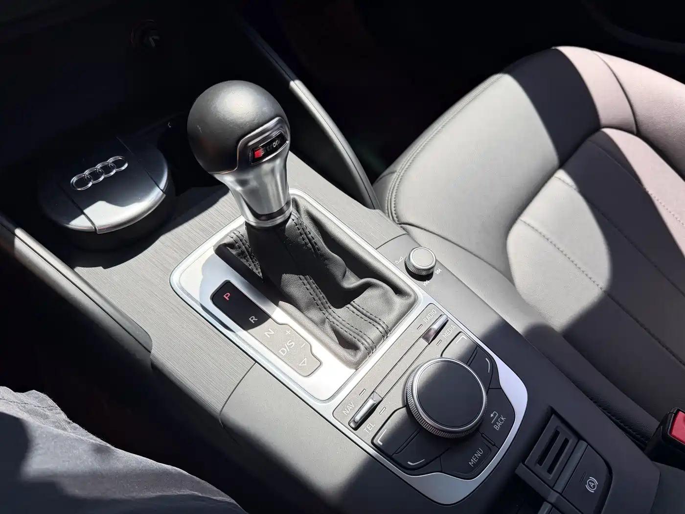 Audi A3 2016 Sportback 35 TFSI Leadership фото 20