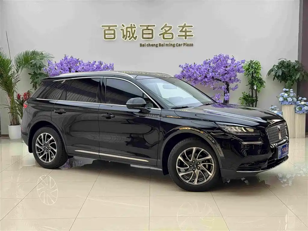 LINCOLN ADVENTURER