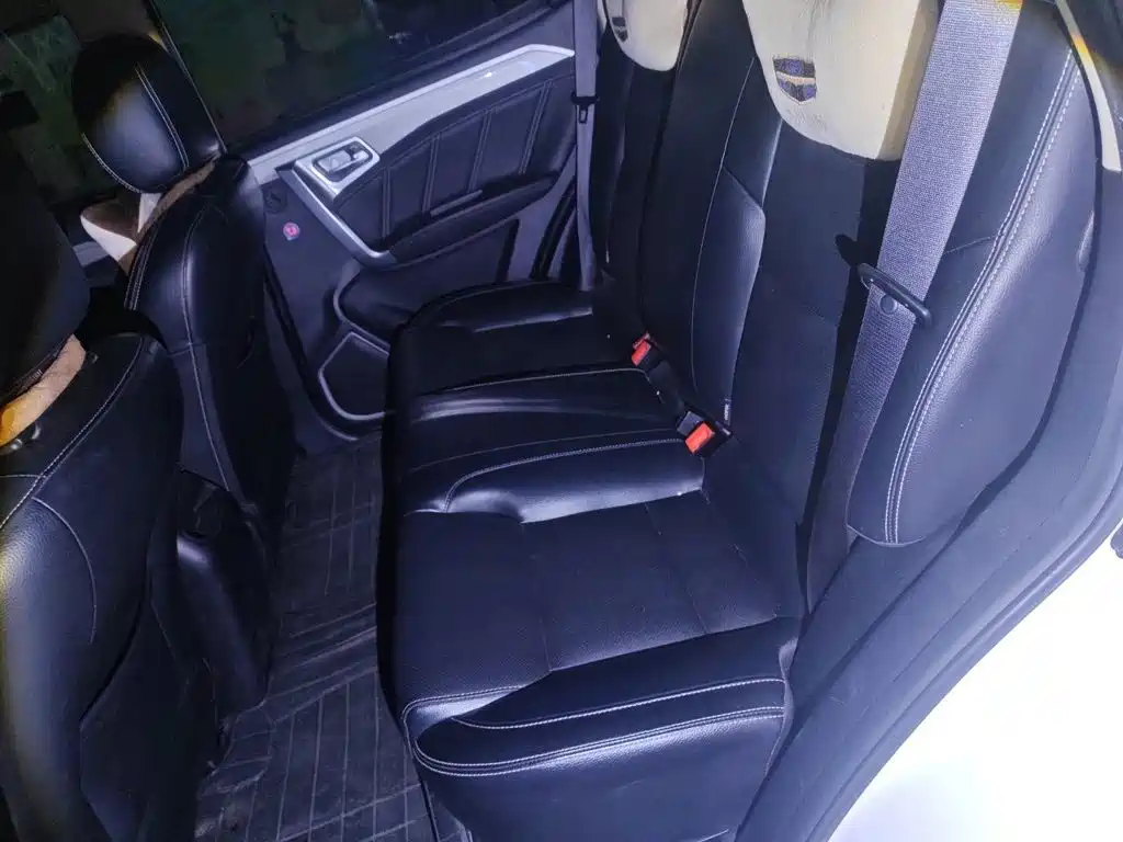 Geely Emgrand X6 2016 2016 1.8L Manual Luxury