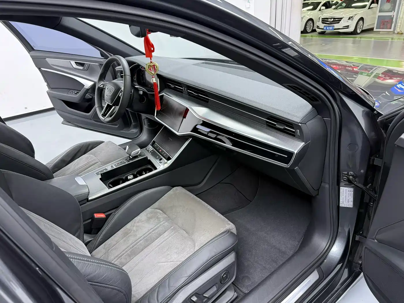 Audi A6L 2020 45 TFSI quattro Premium Dynamic фото 6