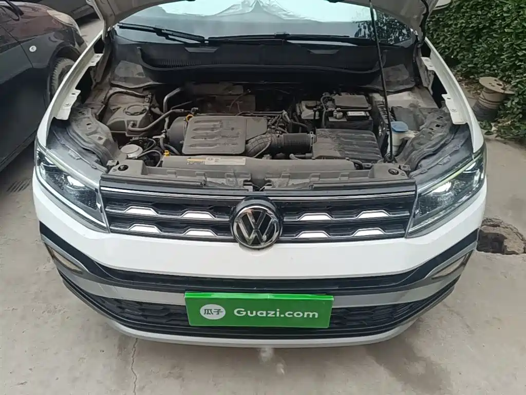 Volkswagen T-Cross 2019 1.5L Automatic Comfort Edition фото 20