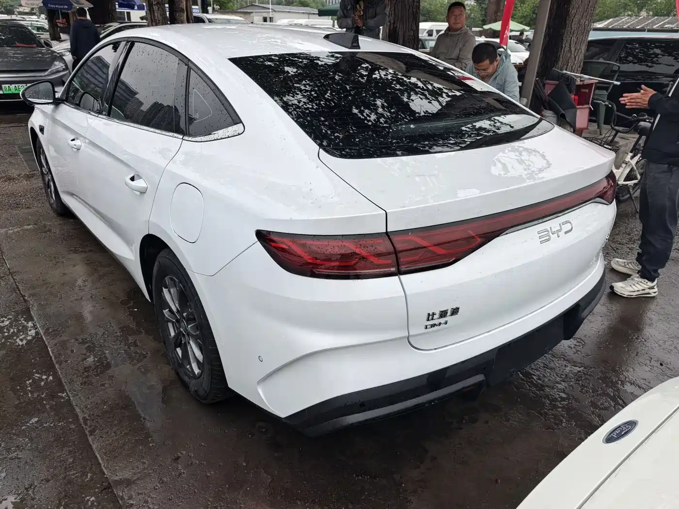 BYD Qin L 2025 DM-i Smart Drive Edition 80KM Leading фото 4