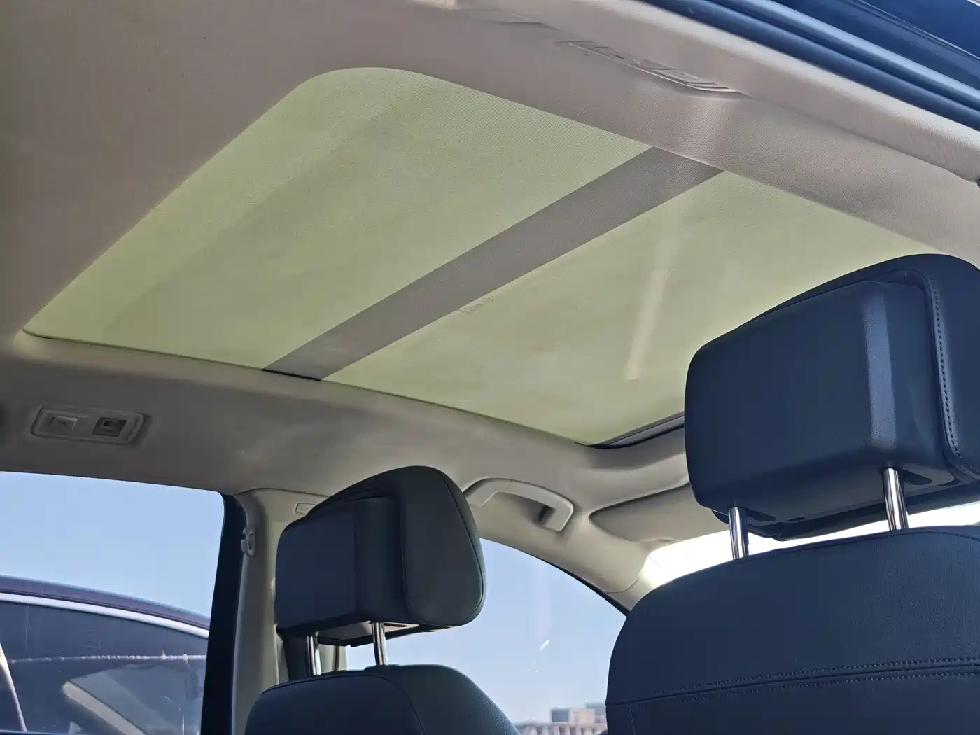 Volkswagen Magotan 2017 330TSI DSG Leading фото 9