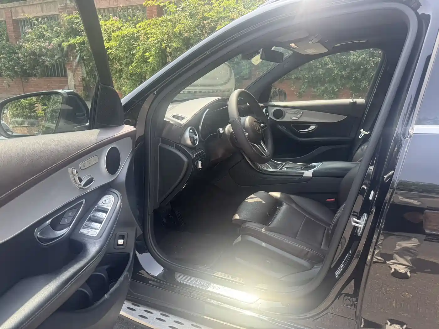 Mercedes-Benz GLC 2021 GLC 260 L 4MATIC Sporty фото 6
