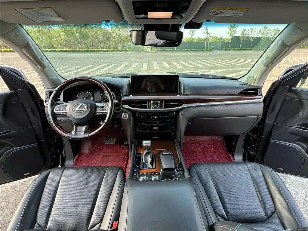 Lexus LX 2017 570 Prestige Luxury фото 11