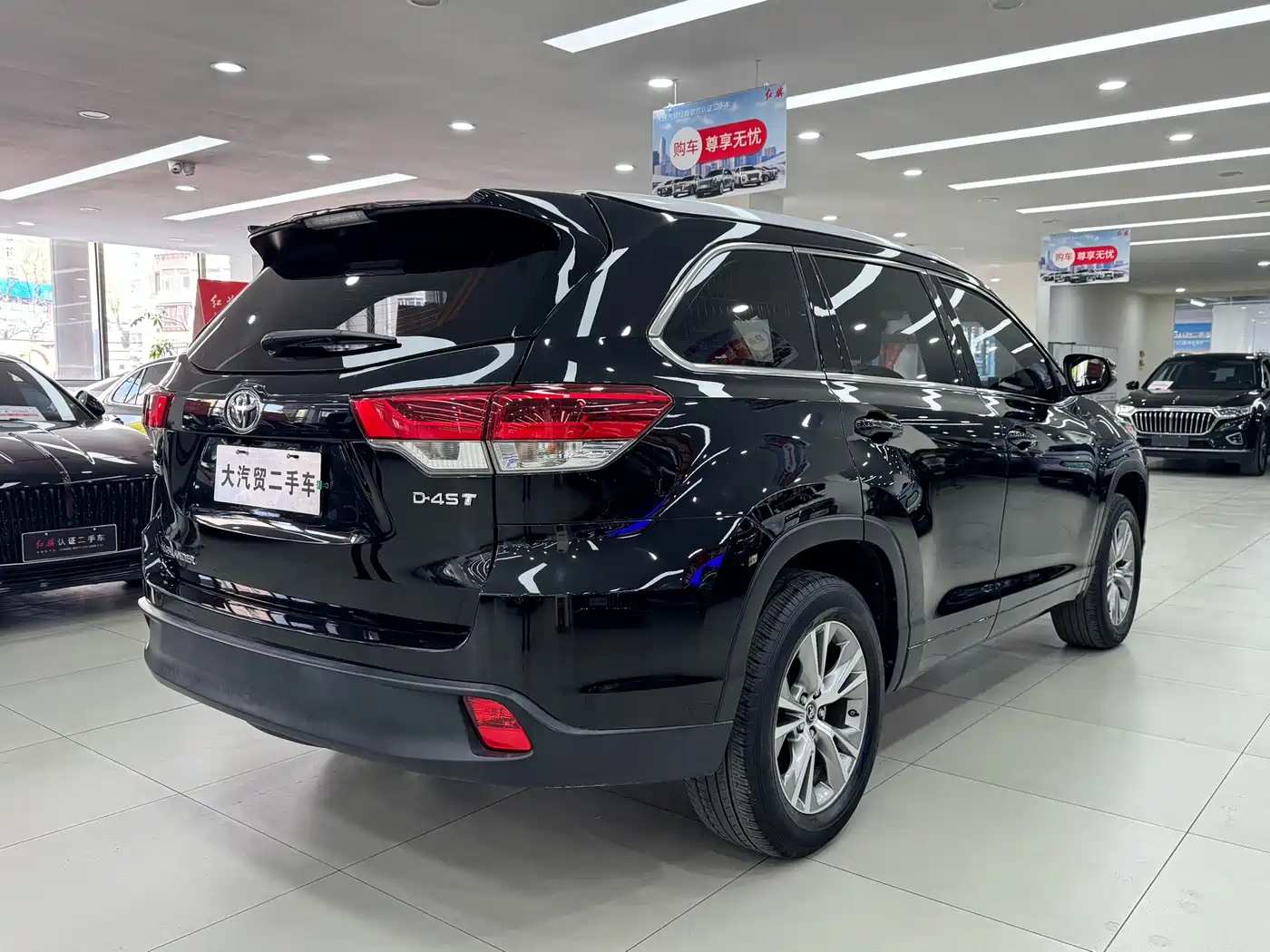 Toyota Highlander 2021 2.0T FWD Elite 5-Seater фото 5